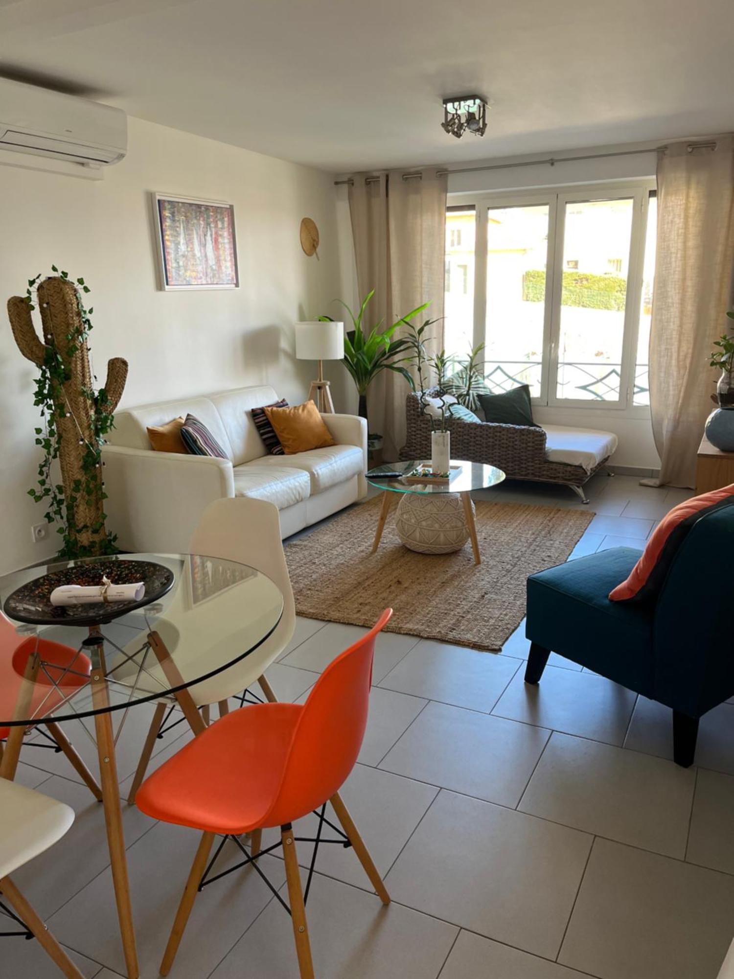 Beau 2P, Tres Equipe, Localisation Parfaite/Ac Apartment วีลล์ฟรองซ์-ซูร์-แมร์ ภายนอก รูปภาพ